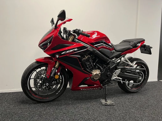 Honda CBR 650 - Afbeelding 13 van 21