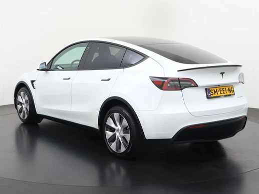 Tesla Model Y - Afbeelding 6 van 30