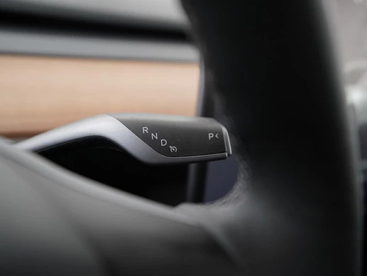 Tesla Model Y - Afbeelding 10 van 30