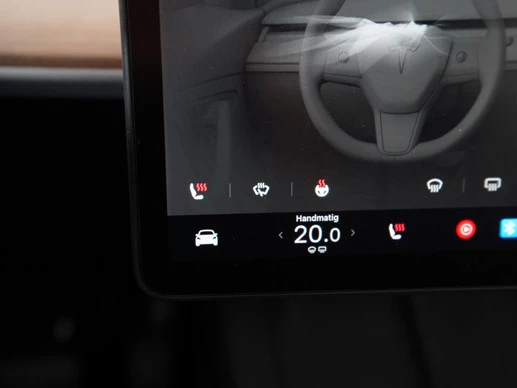 Tesla Model Y - Afbeelding 17 van 30