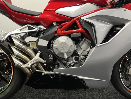 MV Agusta F3 - Afbeelding 6 van 20