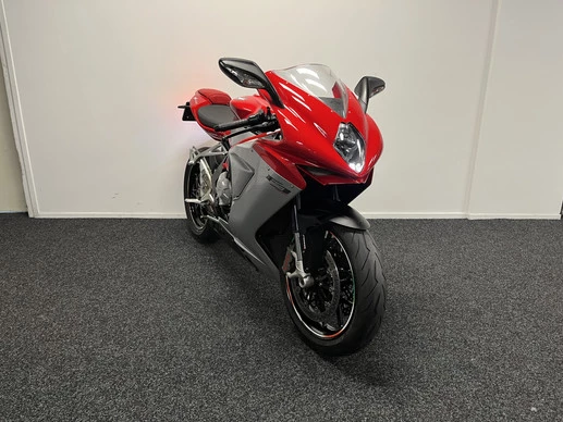 MV Agusta F3 - Afbeelding 10 van 20