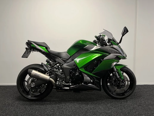 Kawasaki Z1000 - Afbeelding 1 van 23