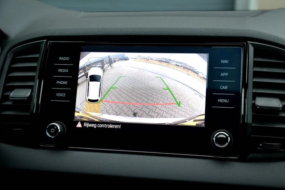 Škoda Karoq - Afbeelding 16 van 29