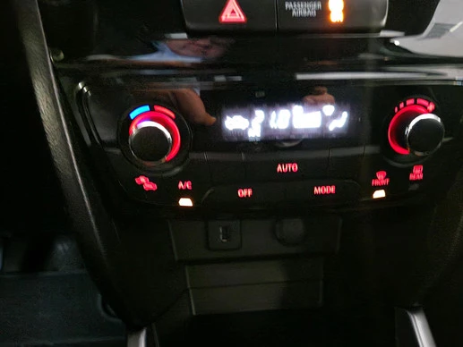 Suzuki Vitara - Afbeelding 17 van 30