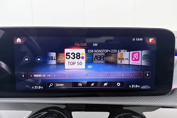 Mercedes-Benz CLA - Afbeelding 25 van 30