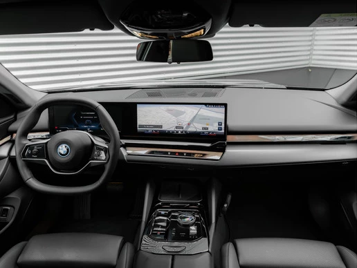 BMW i5 - Afbeelding 16 van 30