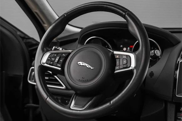 Jaguar F-PACE - Afbeelding 20 van 30