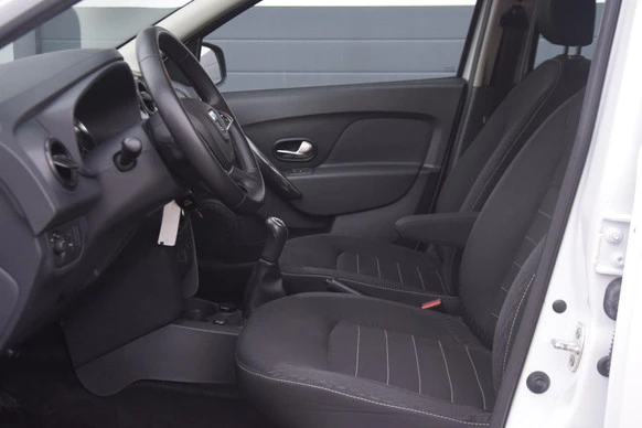 Dacia Logan - Afbeelding 8 van 20