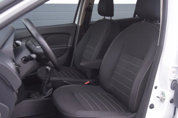 Dacia Logan - Afbeelding 9 van 20