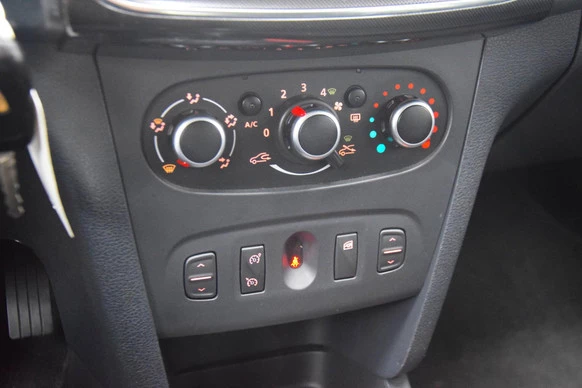 Dacia Logan - Afbeelding 12 van 20