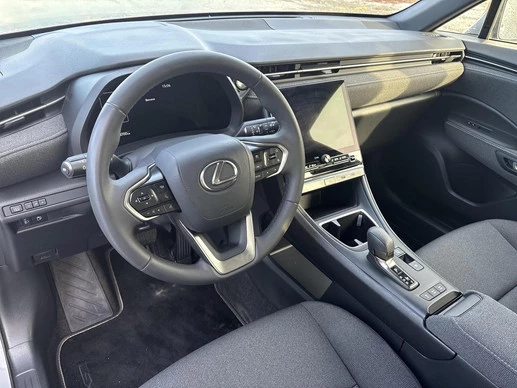 Lexus LBX - Afbeelding 9 van 22