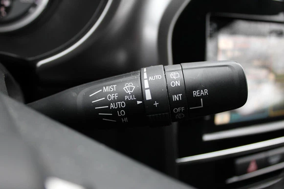 Suzuki Vitara - Afbeelding 27 van 30