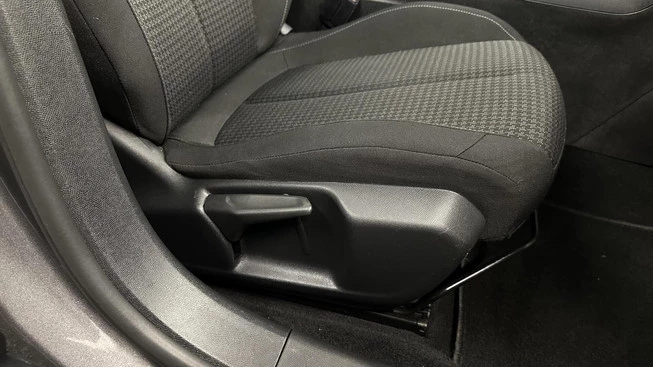 Peugeot 308 - Afbeelding 18 van 30