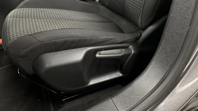 Peugeot 308 - Afbeelding 26 van 30