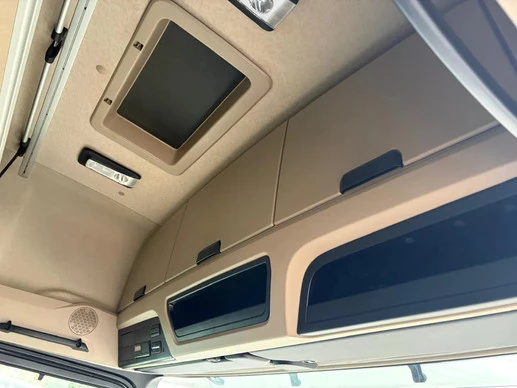 Mercedes-Benz Actros - Afbeelding 14 van 20