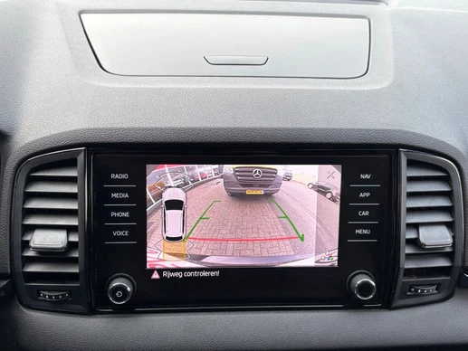 Škoda Karoq - Afbeelding 8 van 20