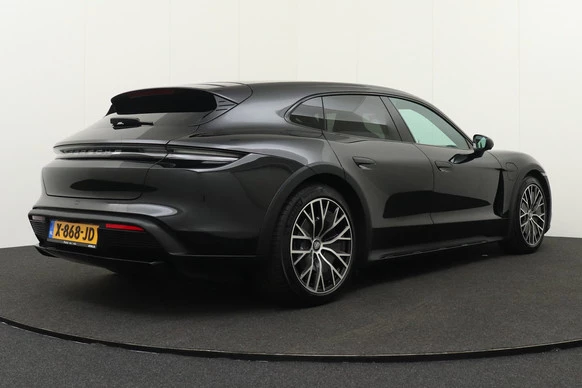 Porsche Taycan - Afbeelding 2 van 30