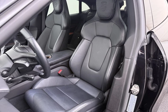 Porsche Taycan - Afbeelding 9 van 30