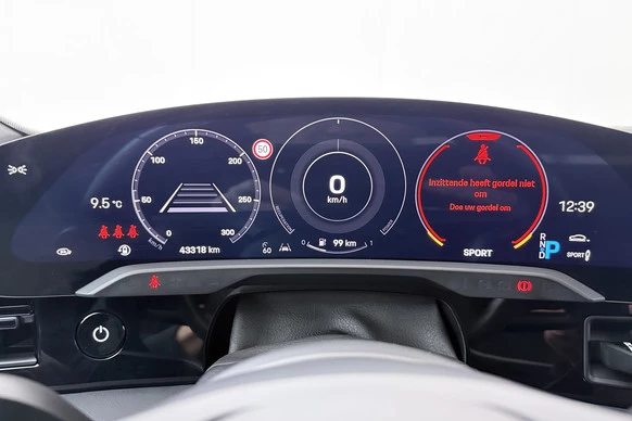 Porsche Taycan - Afbeelding 24 van 30