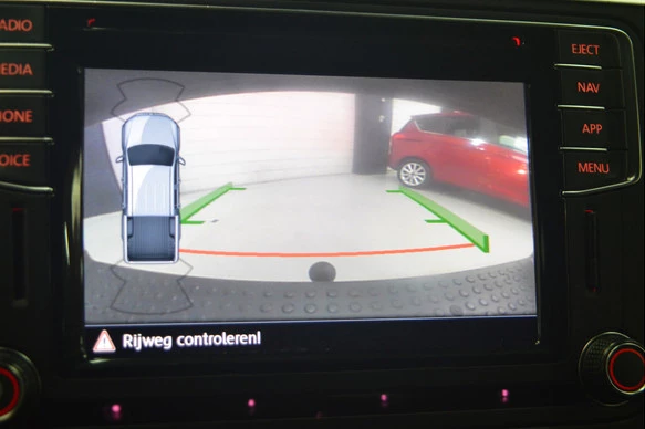 Volkswagen Amarok - Afbeelding 22 van 27