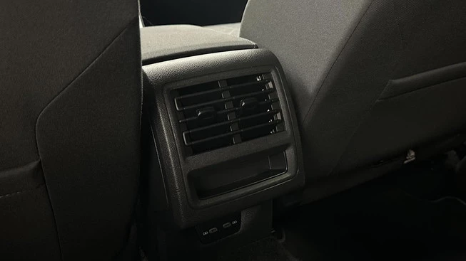 Volkswagen Golf - Afbeelding 20 van 30