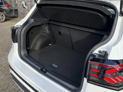 Volkswagen T-Cross - Afbeelding 14 van 30