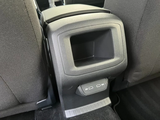 Volkswagen T-Cross - Afbeelding 28 van 30