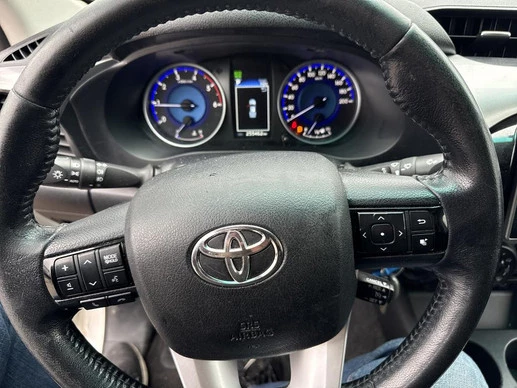 Toyota Hilux - Afbeelding 13 van 29