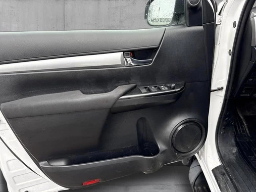 Toyota Hilux - Afbeelding 19 van 29