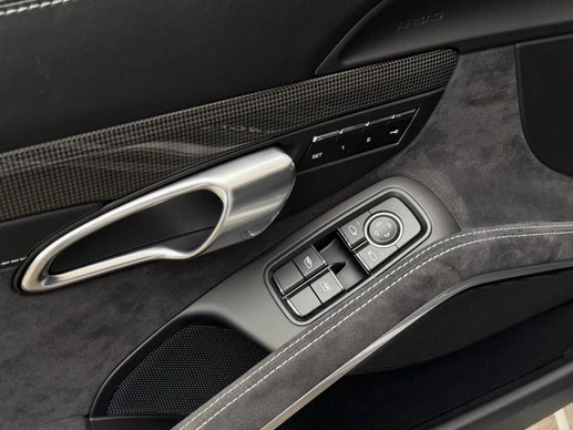 Porsche 911 - Afbeelding 11 van 26