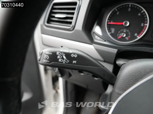 Volkswagen Amarok - Afbeelding 18 van 30