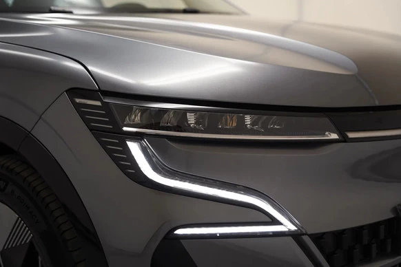 Renault Megane E-Tech - Afbeelding 28 van 30