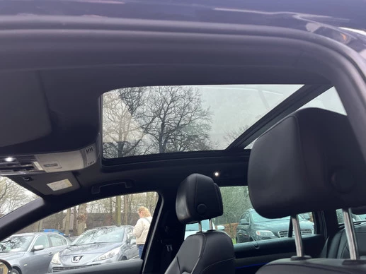 Volkswagen Passat - Afbeelding 7 van 19