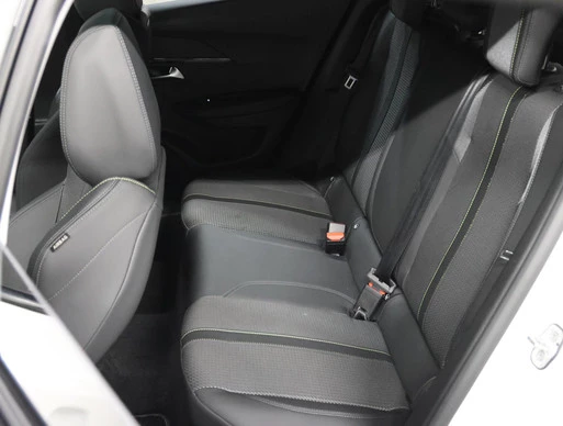 Peugeot e-2008 - Afbeelding 17 van 30