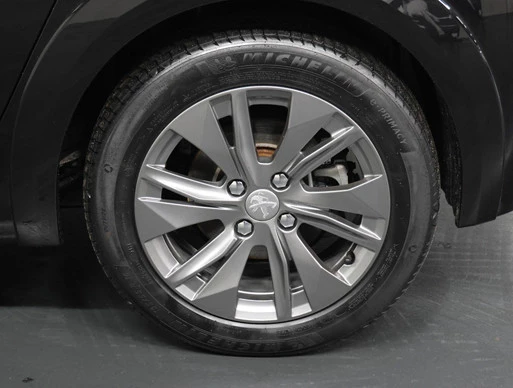 Peugeot e-208 - Afbeelding 18 van 30