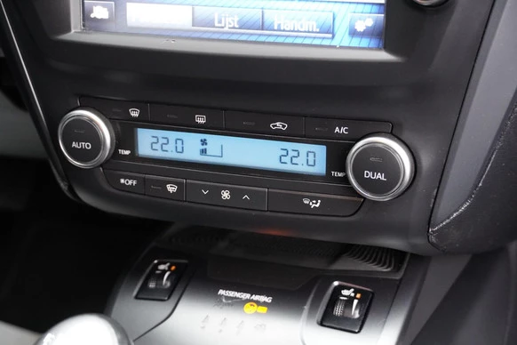 Toyota Avensis - Afbeelding 25 van 30