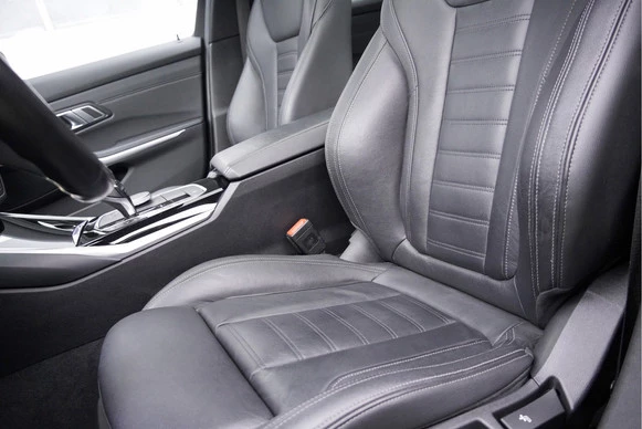 BMW 3 Serie - Afbeelding 11 van 30