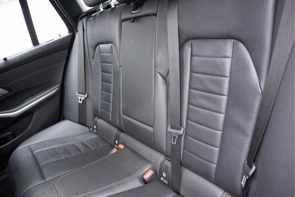 BMW 3 Serie - Afbeelding 15 van 30