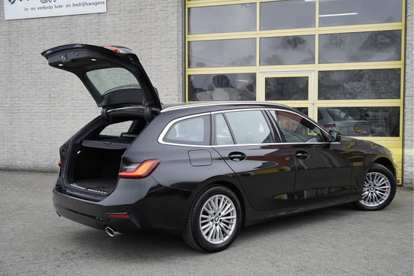 BMW 3 Serie - Afbeelding 18 van 30
