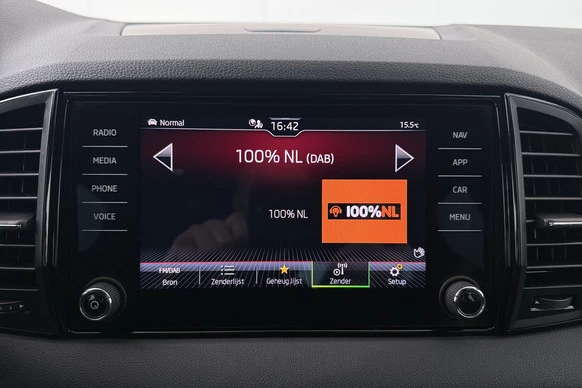 Škoda Karoq - Afbeelding 24 van 30