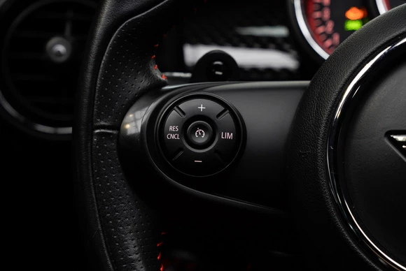 MINI Cooper Cabrio - Afbeelding 28 van 30