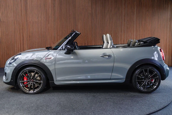 MINI Cooper Cabrio - Afbeelding 11 van 30