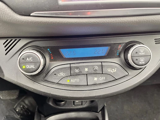 Toyota Yaris - Afbeelding 23 van 30