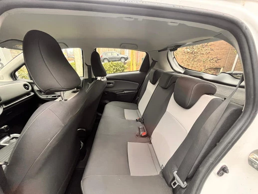 Toyota Yaris - Afbeelding 29 van 30