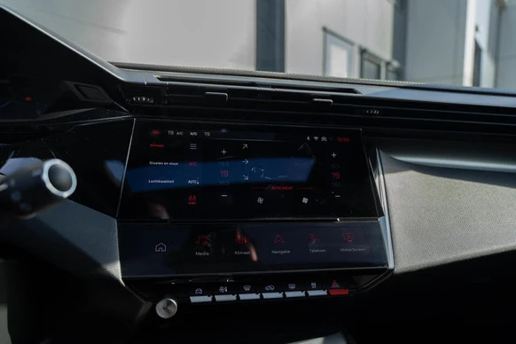 Peugeot 308 - Afbeelding 28 van 30