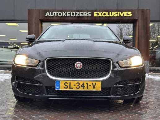 Jaguar XE - Afbeelding 3 van 30