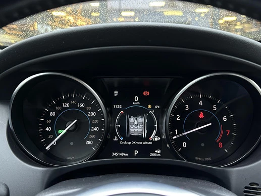 Jaguar XE - Afbeelding 19 van 30