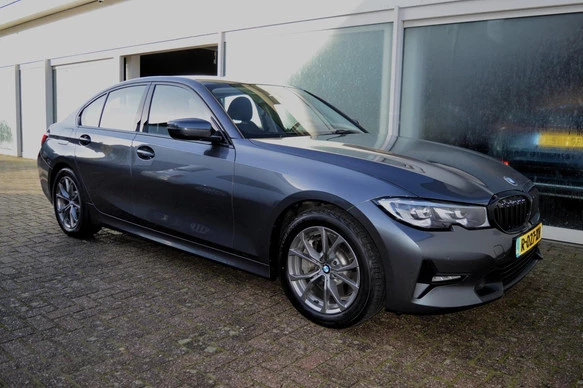 BMW 3 Serie - Afbeelding 17 van 30