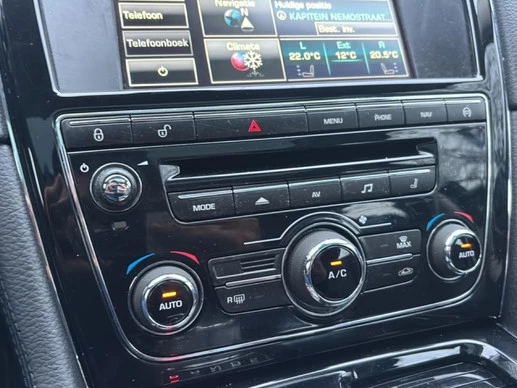 Jaguar XJ - Afbeelding 26 van 30